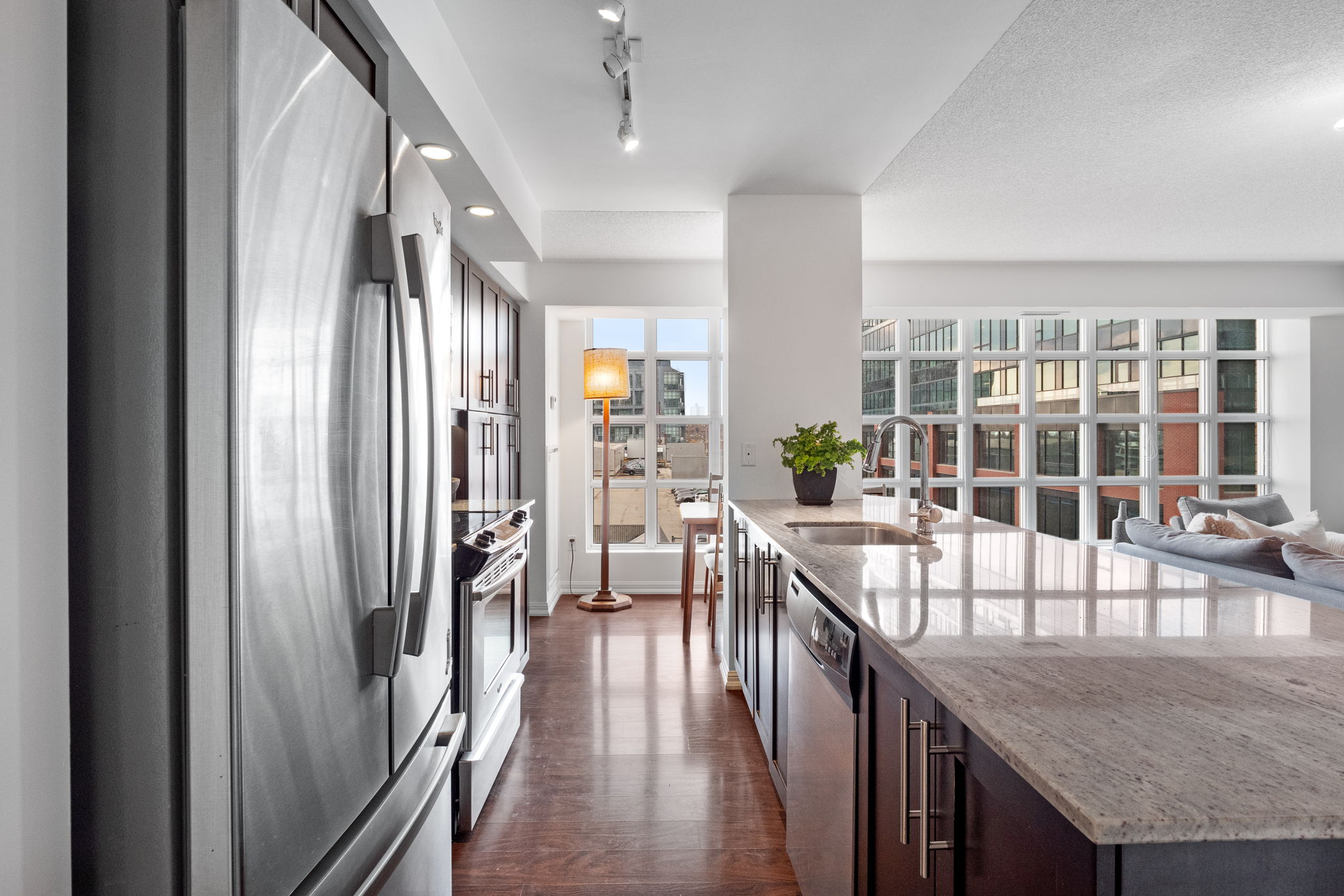 85 E Liberty St 617 Toronto, ON M6K 3R4