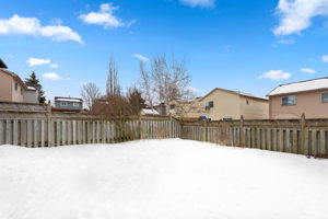 85 Hadden Crescent, Barrie, ON L4M 6G7, Canada Photo 28