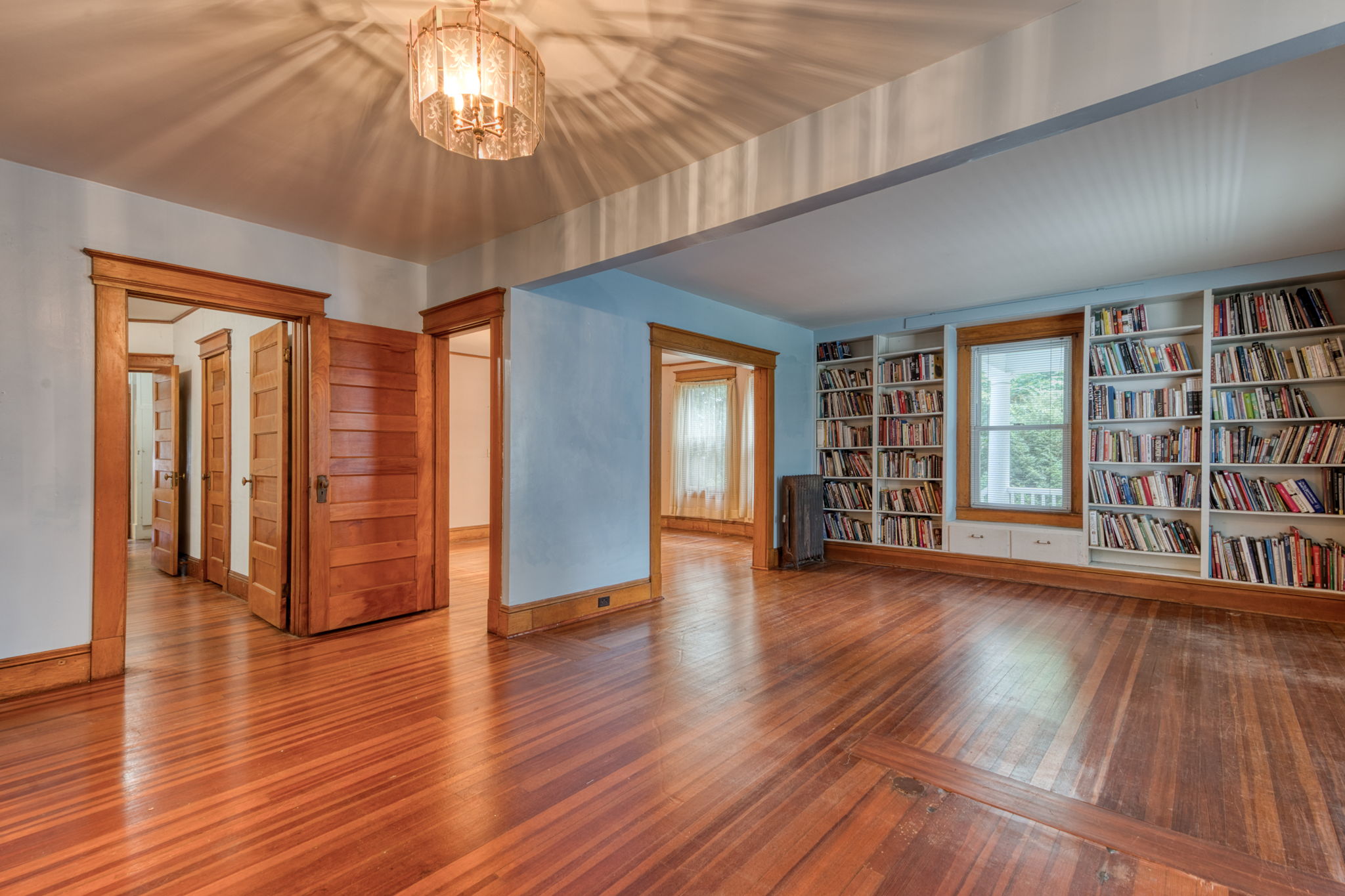 1st Floor Living Room