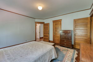 2nd Floor 2nd Bedroom (Middle)