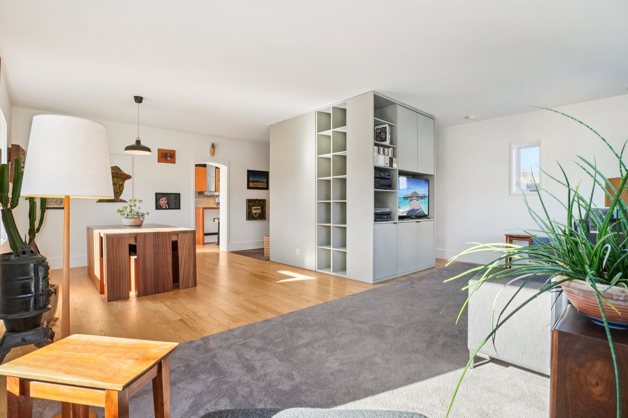 S Elati St-S2001-007.jpg