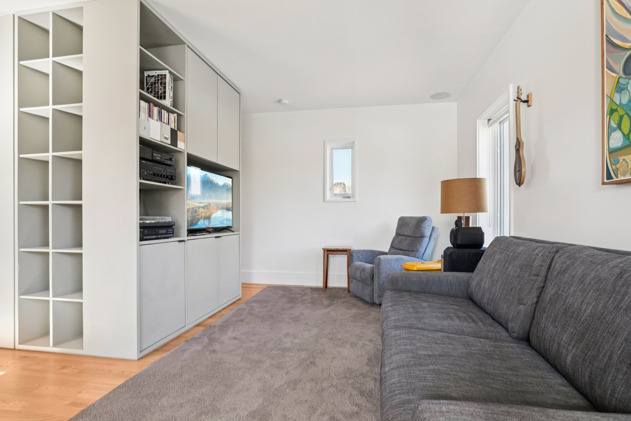 S Elati St-S2001-008.jpg