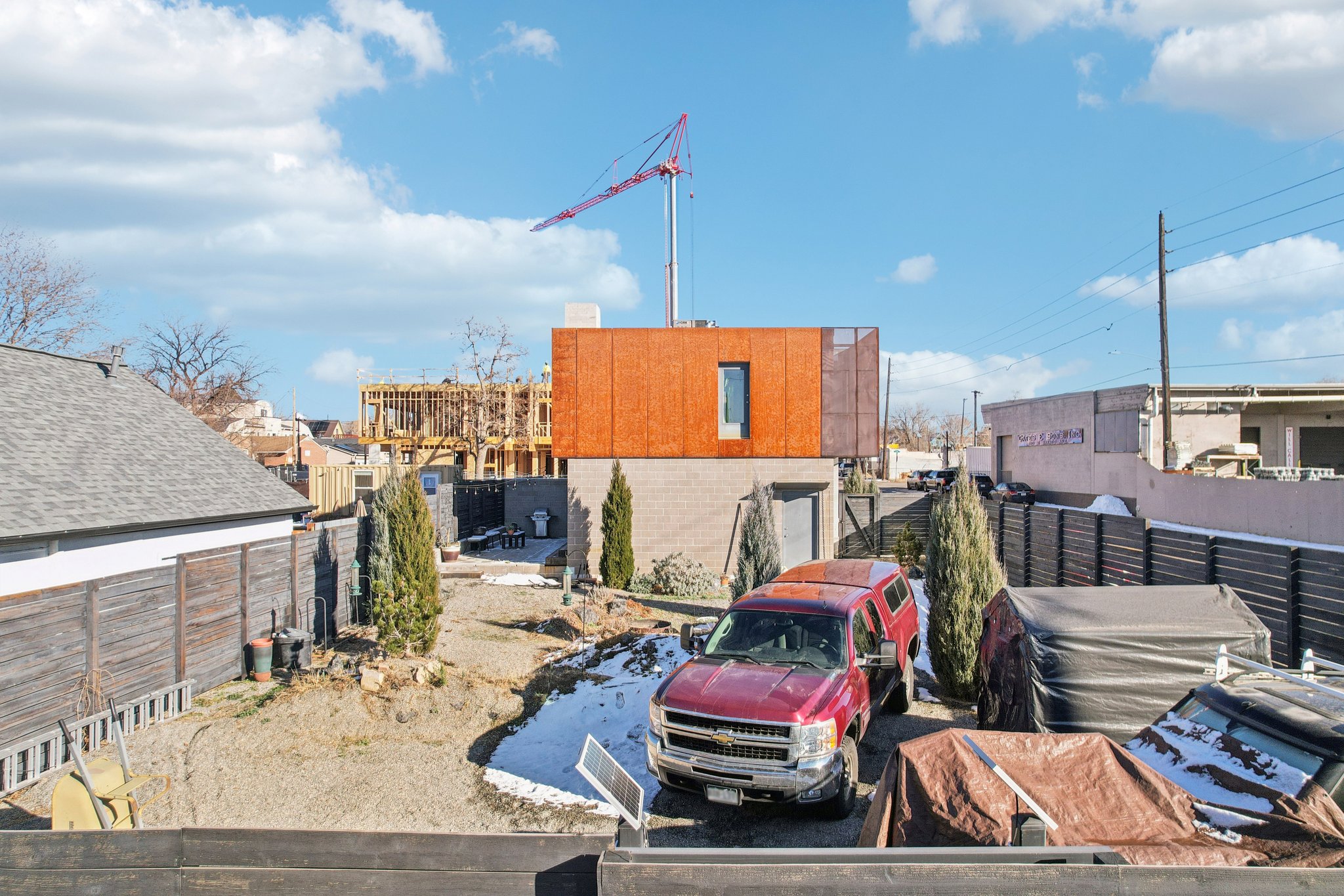 S Elati St-S2001-075.jpg