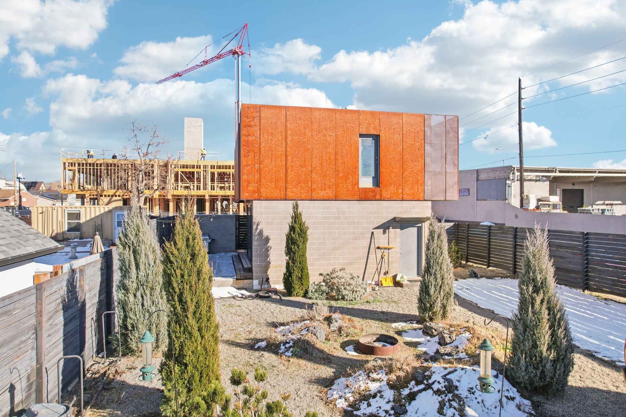 S Elati St-S2001-077.jpg