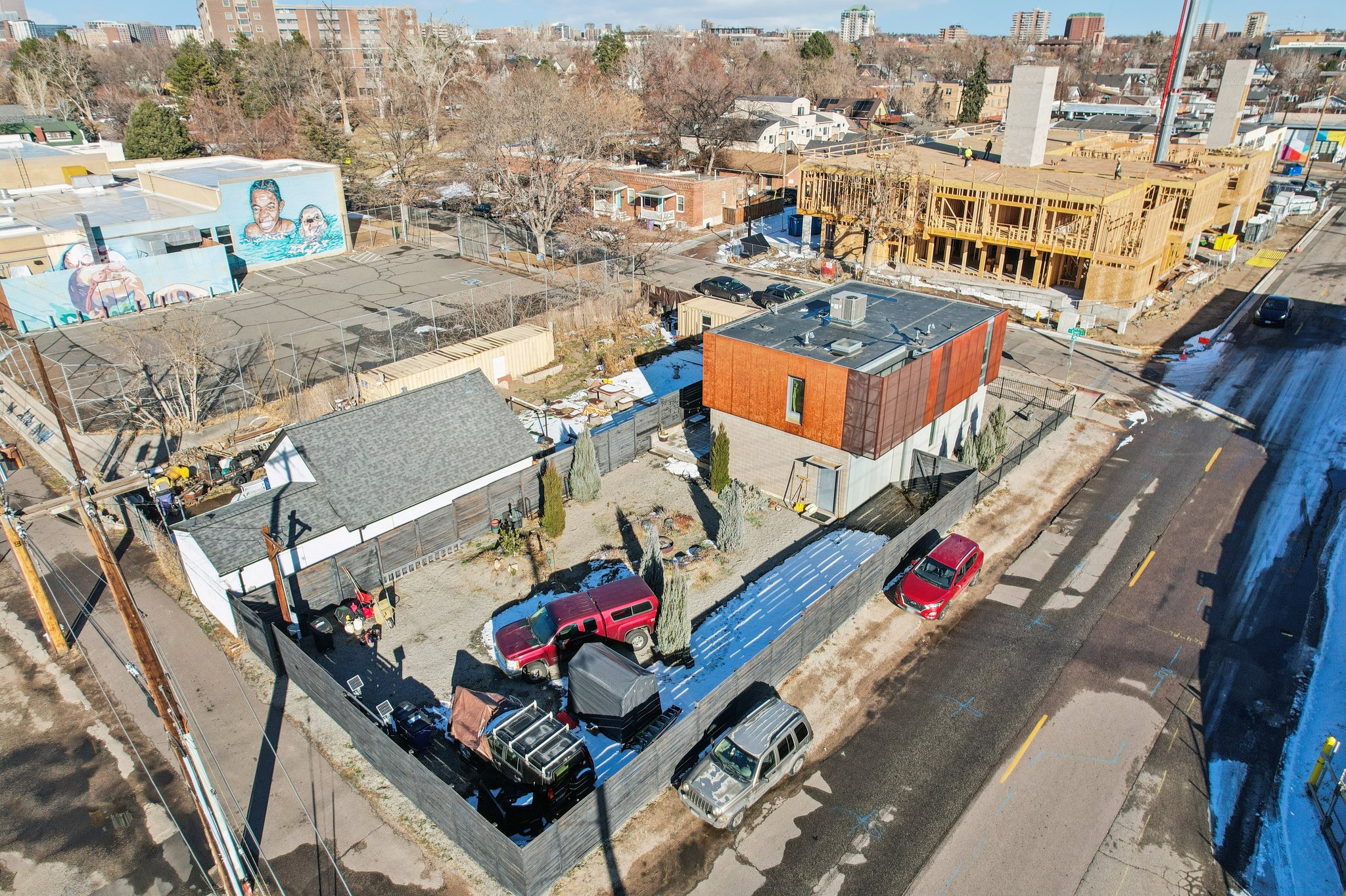 S Elati St-S2001-083.jpg