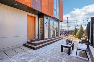 S Elati St-S2001-001.jpg