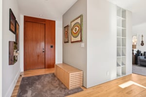 S Elati St-S2001-003.jpg