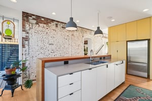 S Elati St-S2001-022.jpg