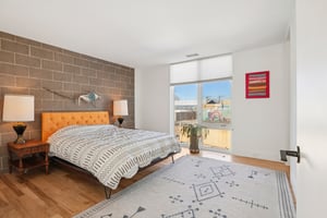 S Elati St-S2001-034.jpg