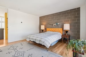 S Elati St-S2001-036.jpg