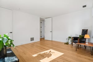 S Elati St-S2001-045.jpg