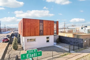 S Elati St-S2001-065.jpg