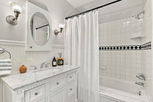 027_F8_85 S Keeble Ave