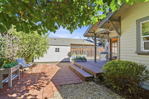 035_F8_85 S Keeble Ave