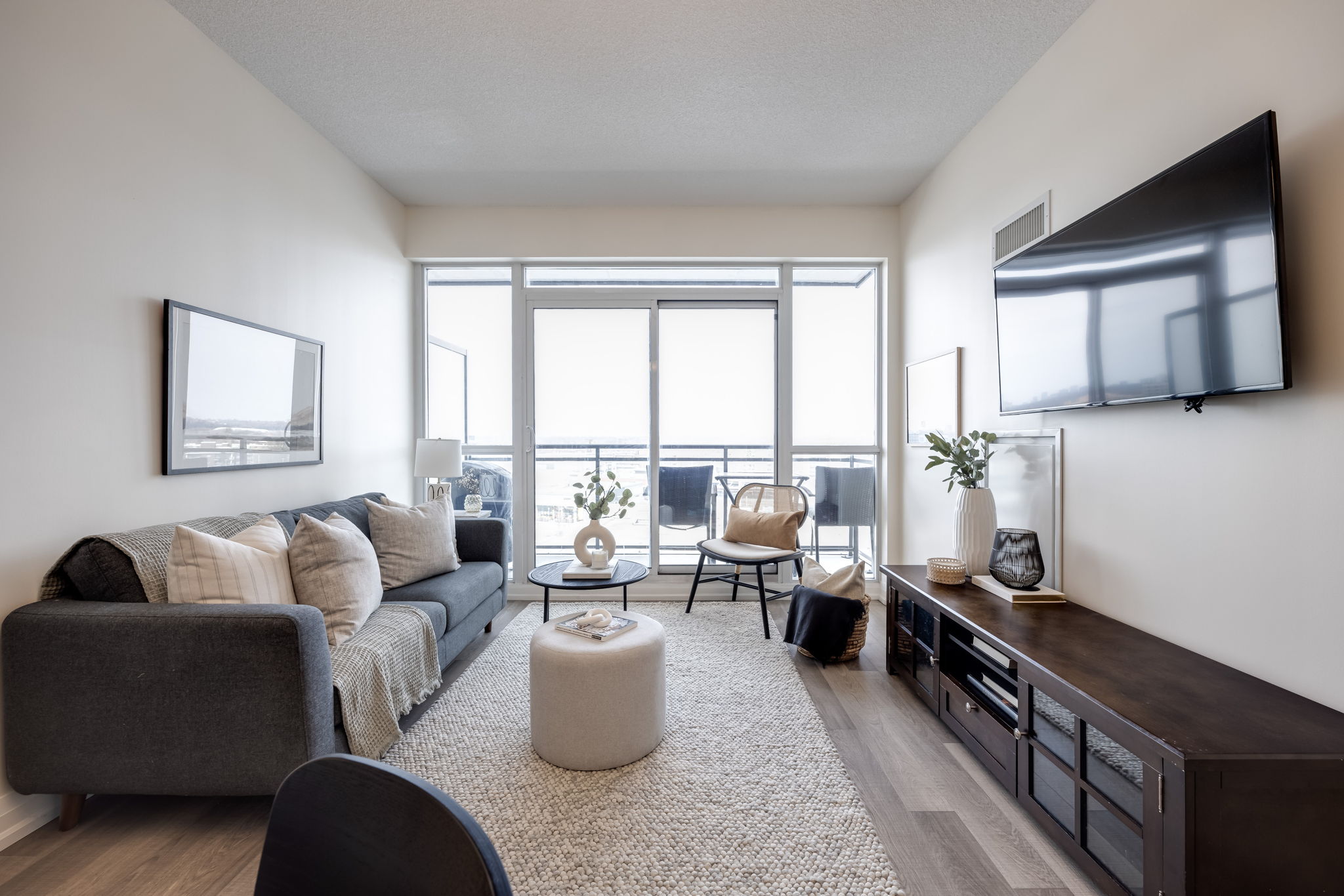 Toronto property showcase — delivered property photograph 11