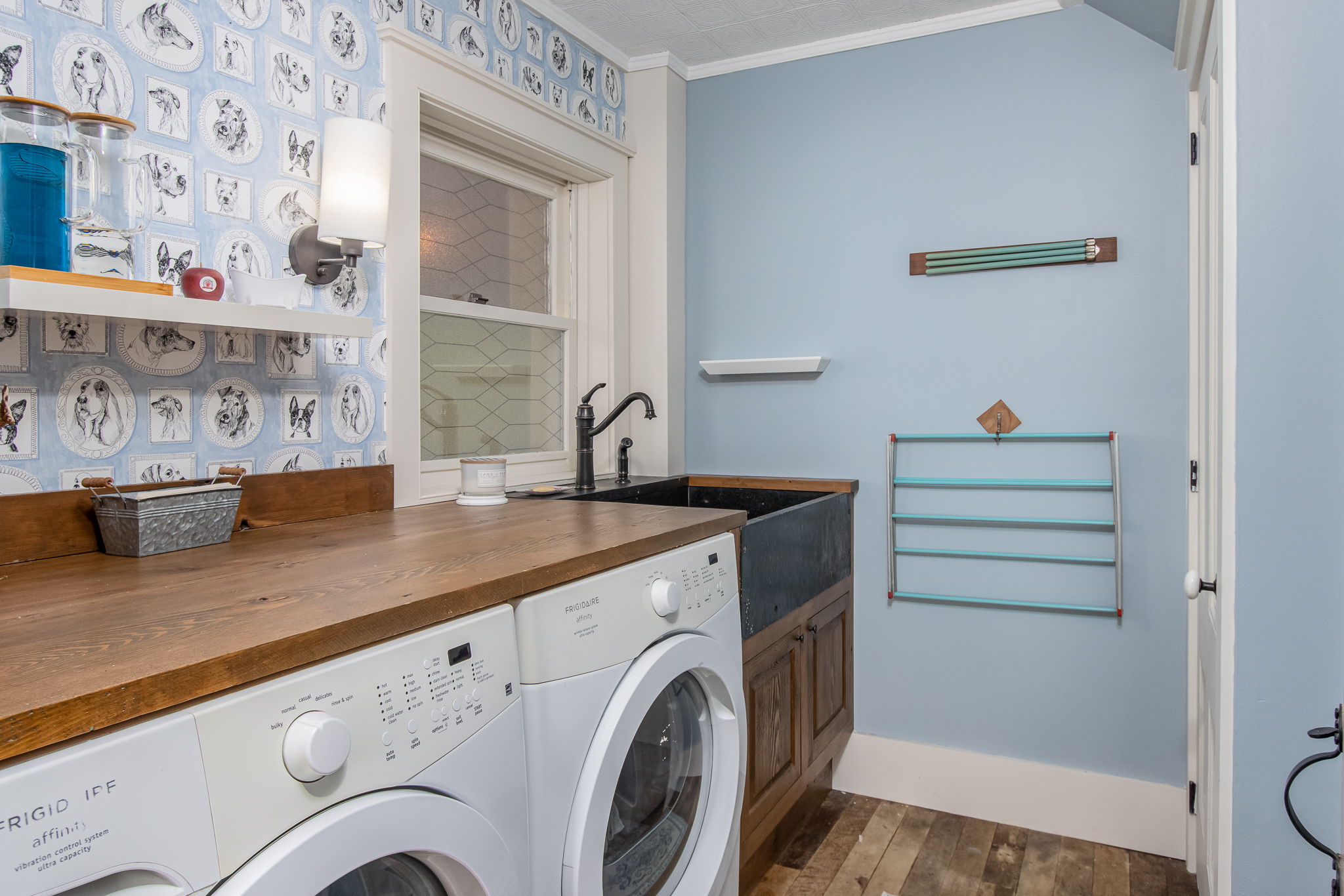 LaundryHalfBath-1