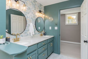 BathroomSecond-2