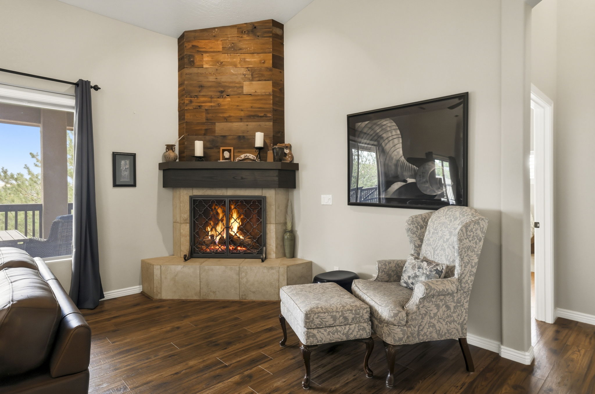 Living Room 4