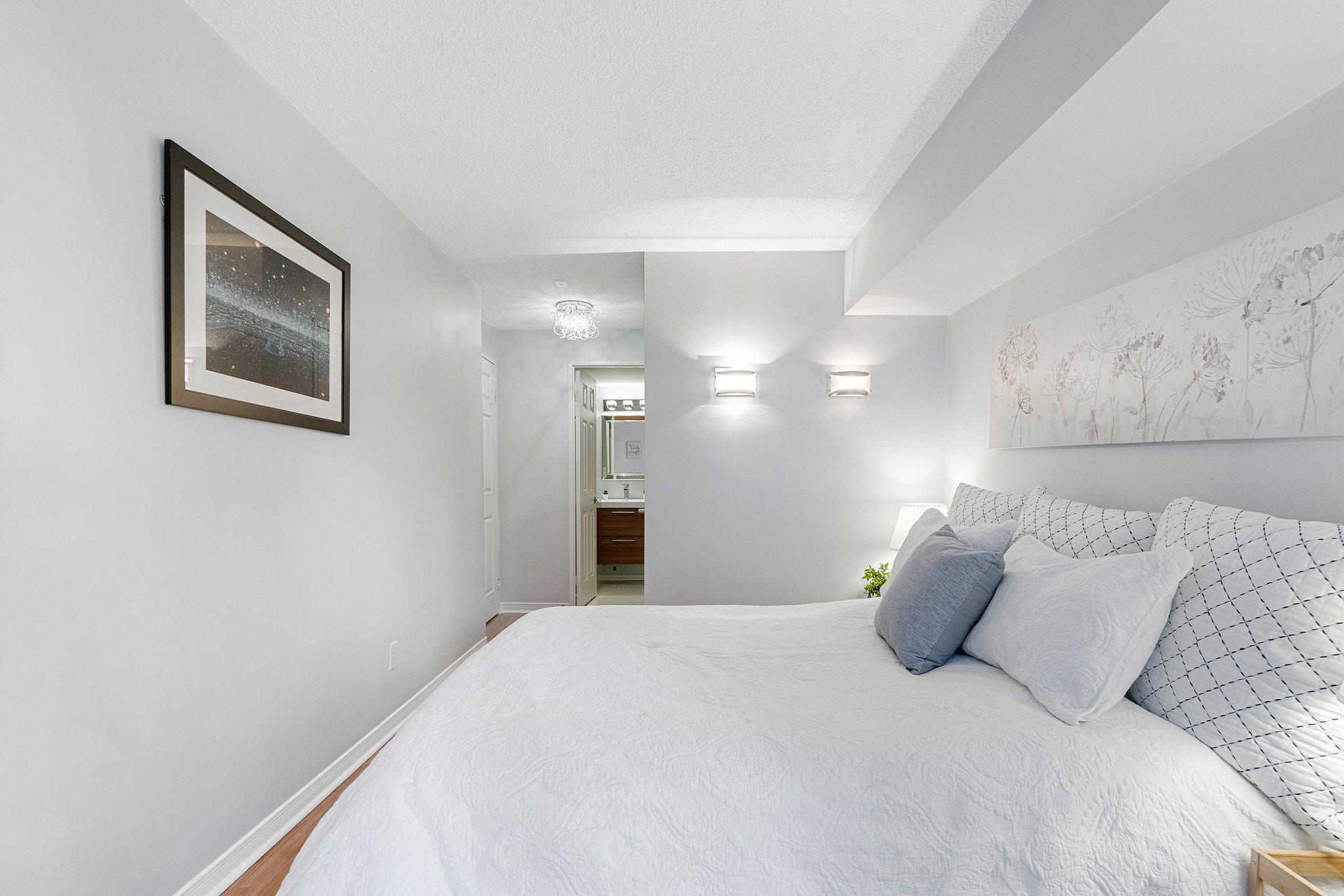 Toronto property showcase — delivered property photograph 16