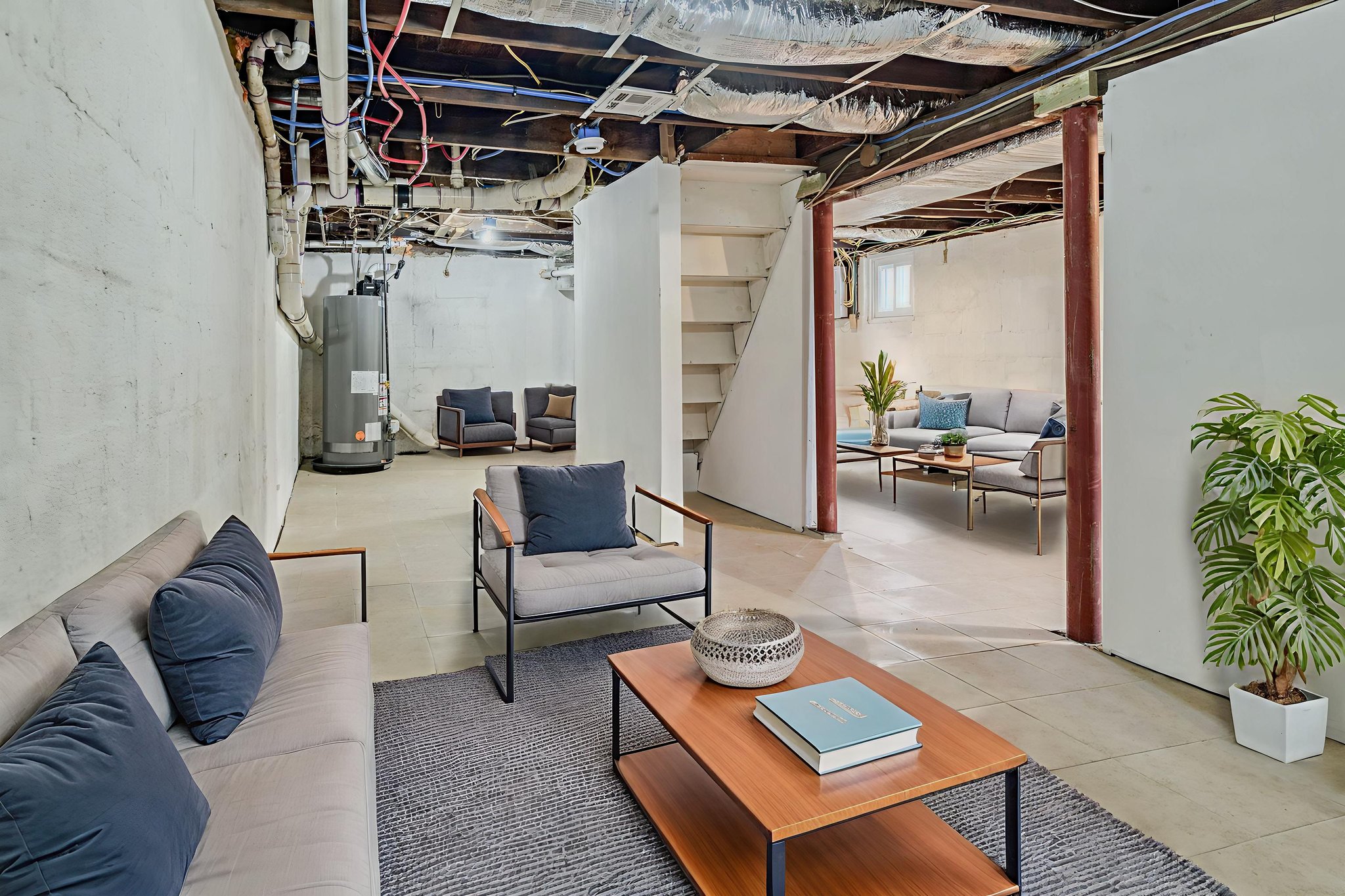 DSC_5363_56 virtually staged.jpeg