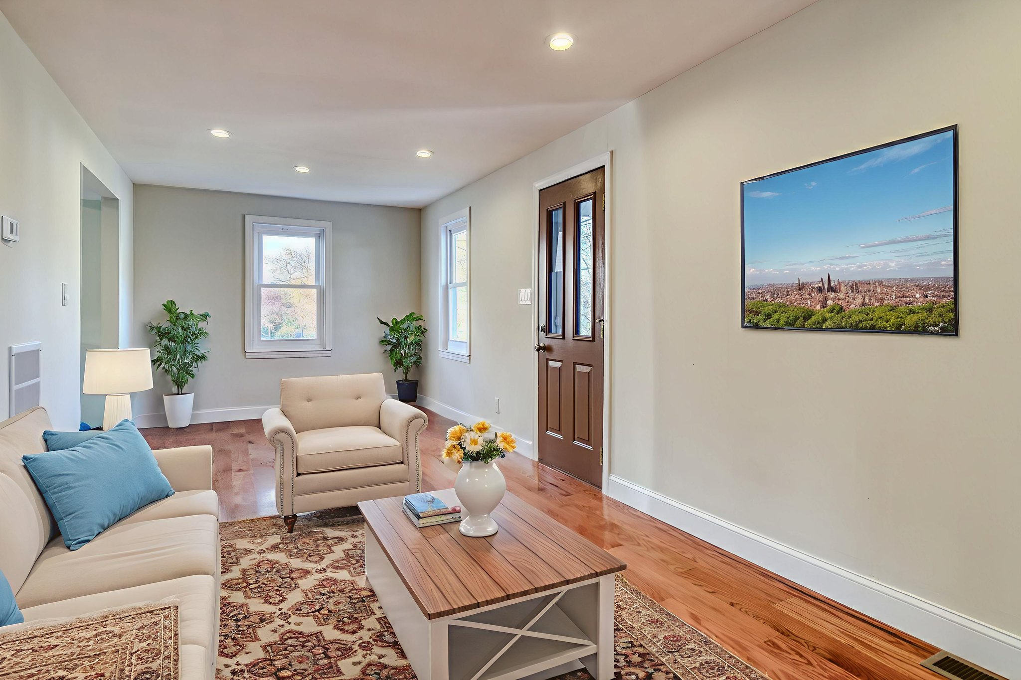 DSC_5312_39 virtually staged.jpeg