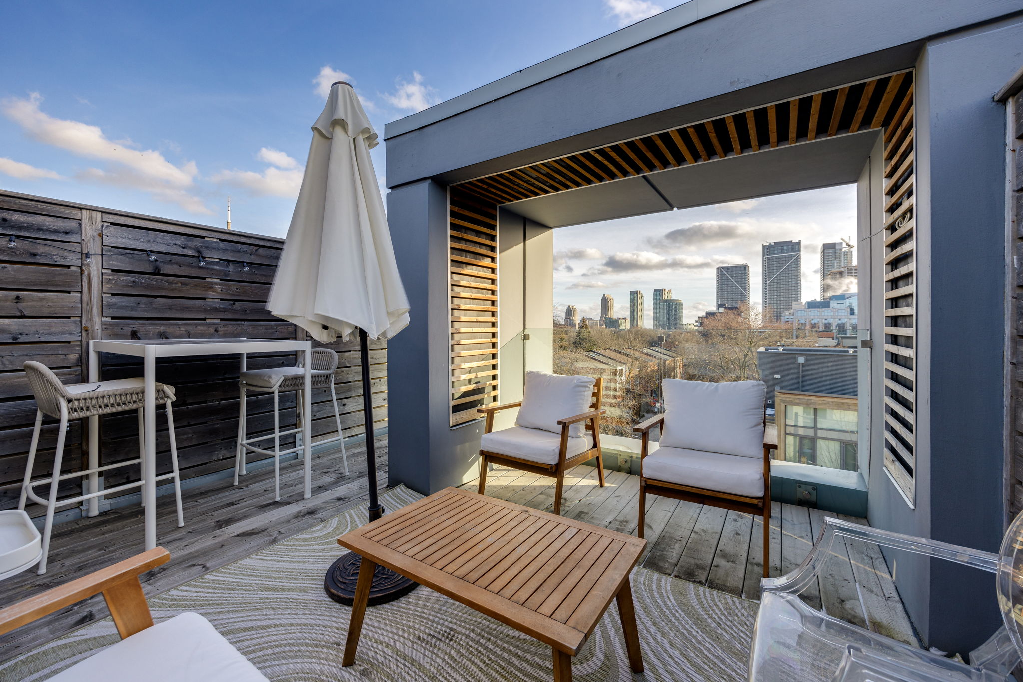 Toronto property showcase — delivered property photograph 43