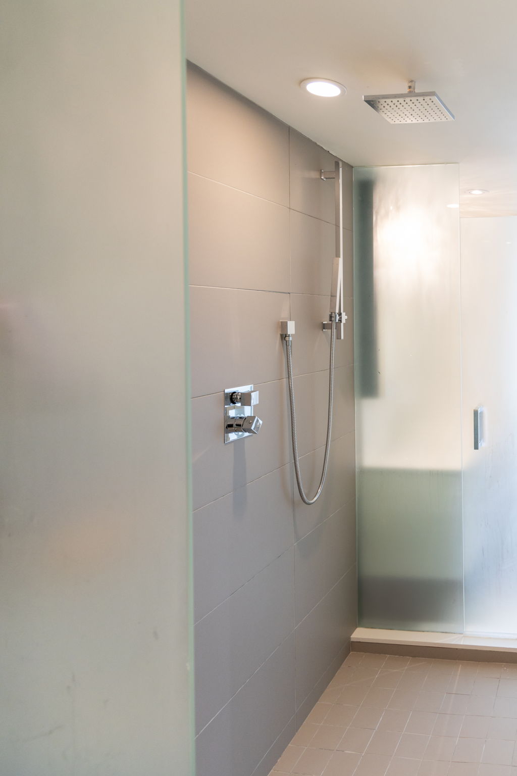 Toronto property showcase — delivered property photograph 33