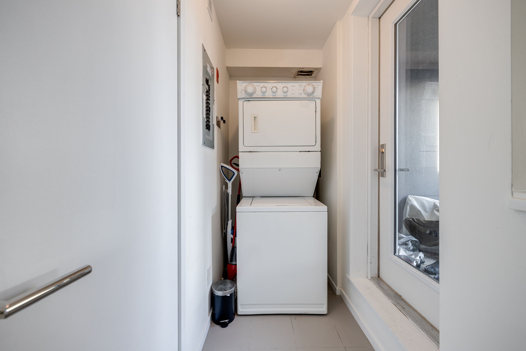 Toronto property showcase — delivered property photograph 18