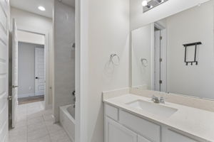  Photo 23