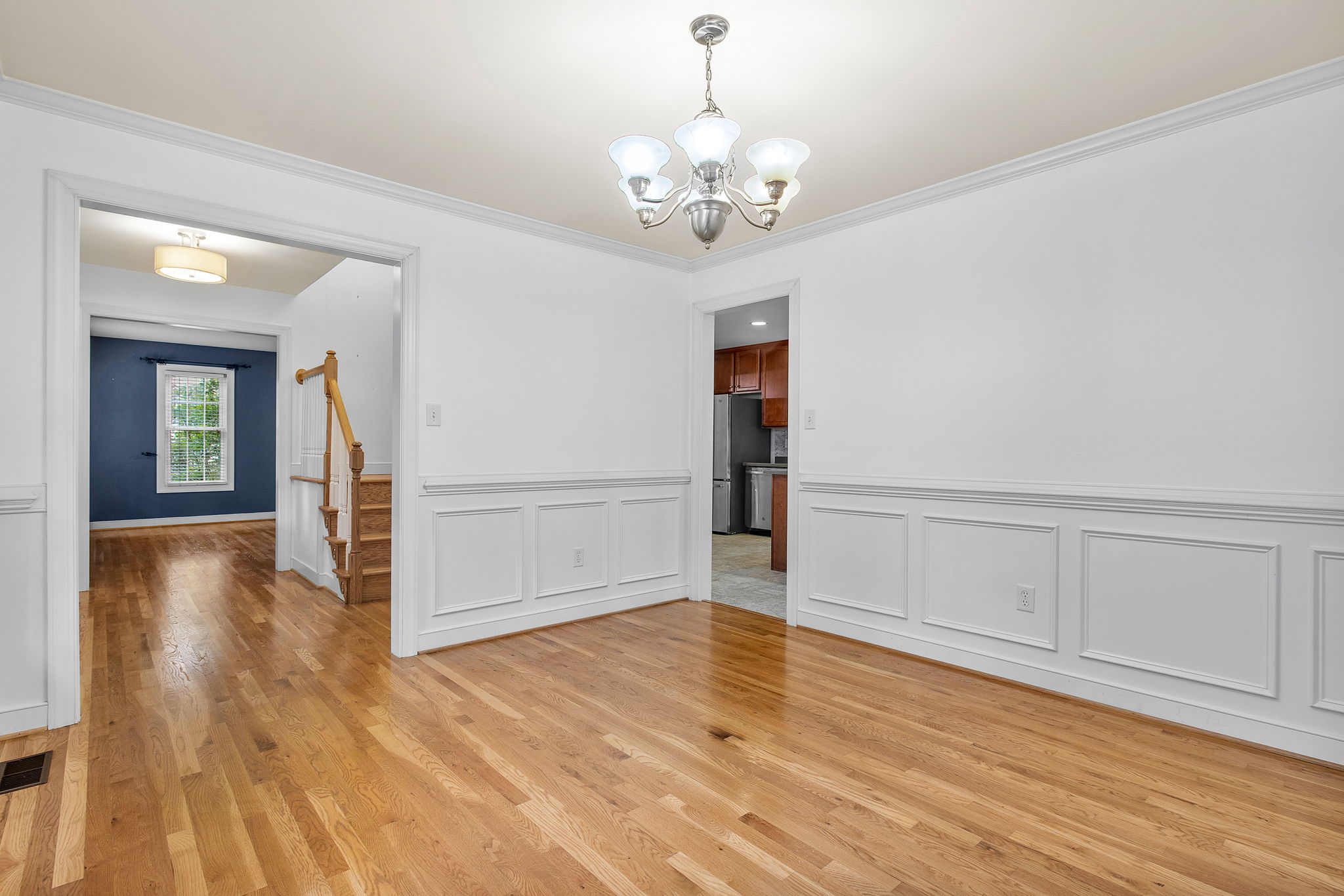 17-Dining Room