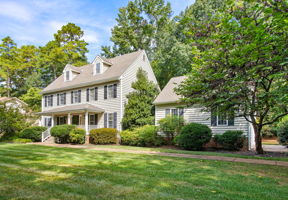 01-Exterior Front