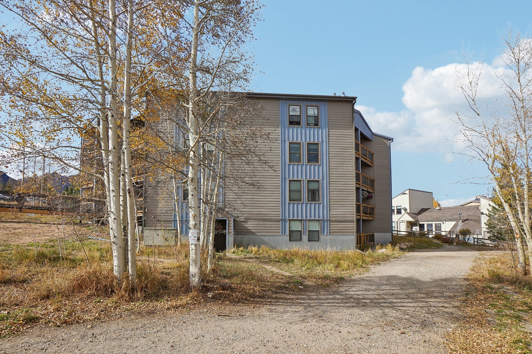 Ryan Gulch Rd apartment g205-S1110-022.jpg