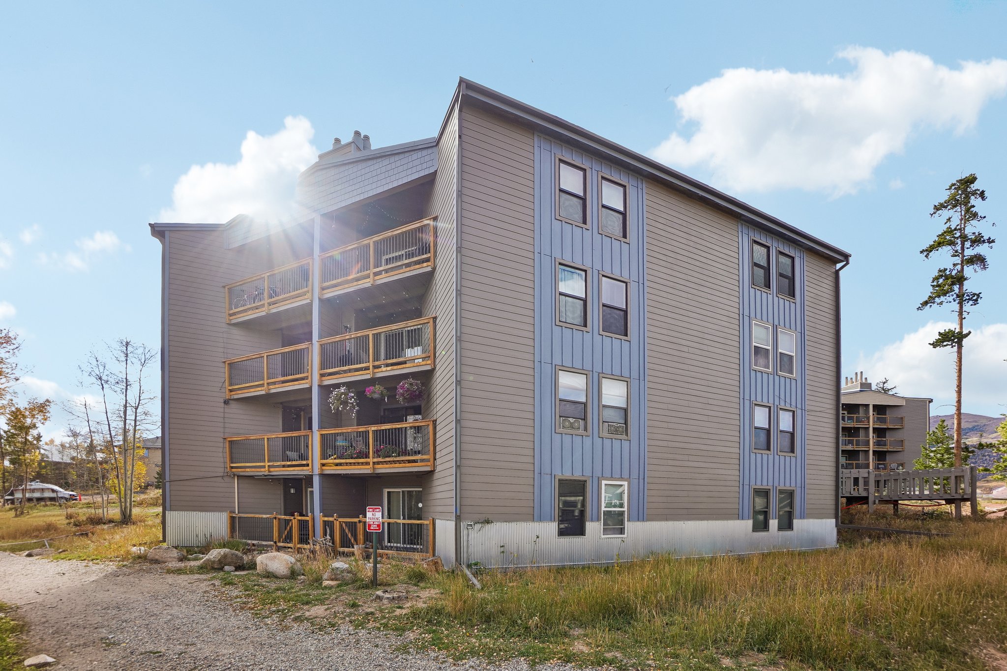 Ryan Gulch Rd apartment g205-S1110-023.jpg