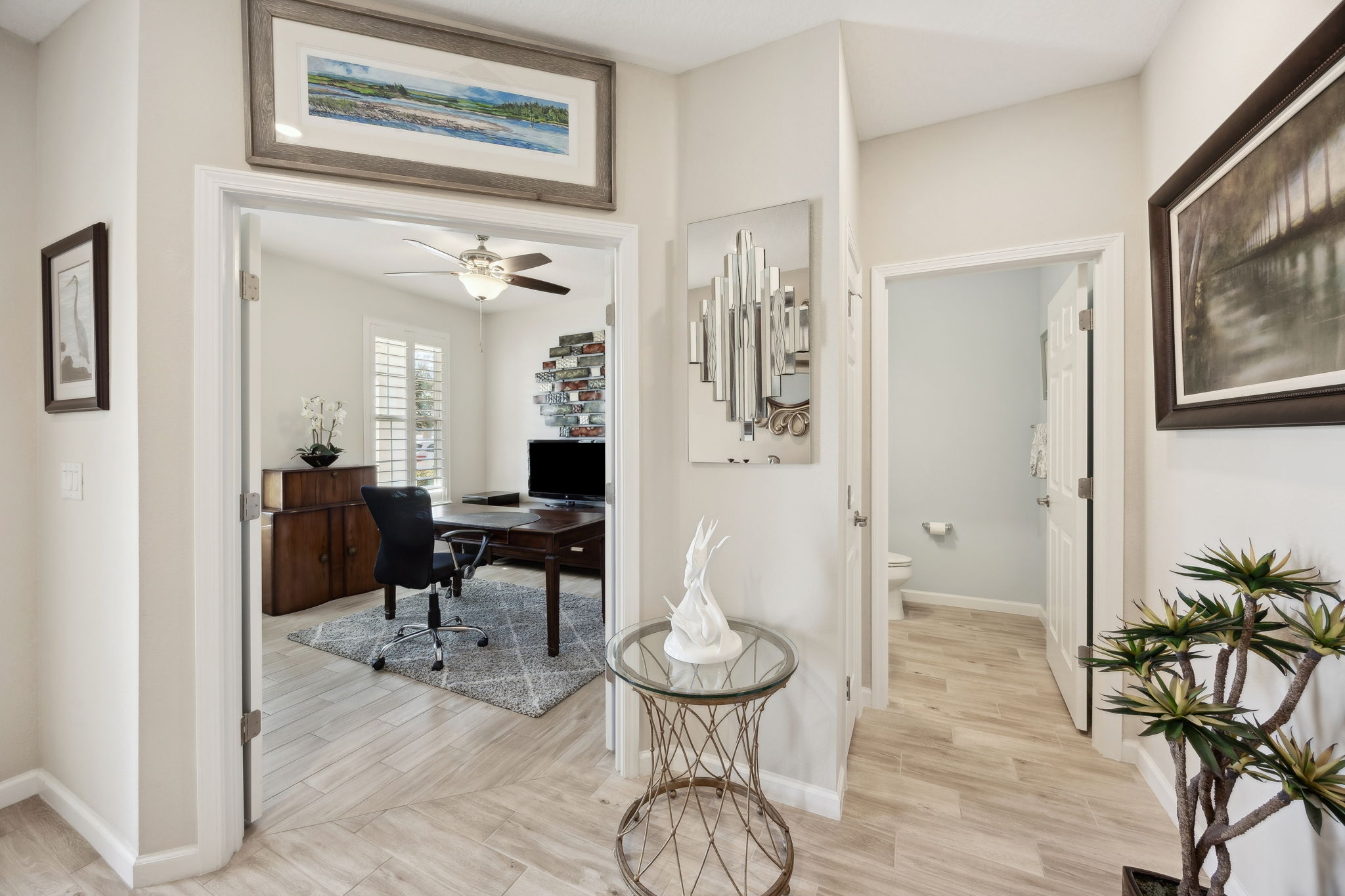 Front Entry DetailFront Entry Detail