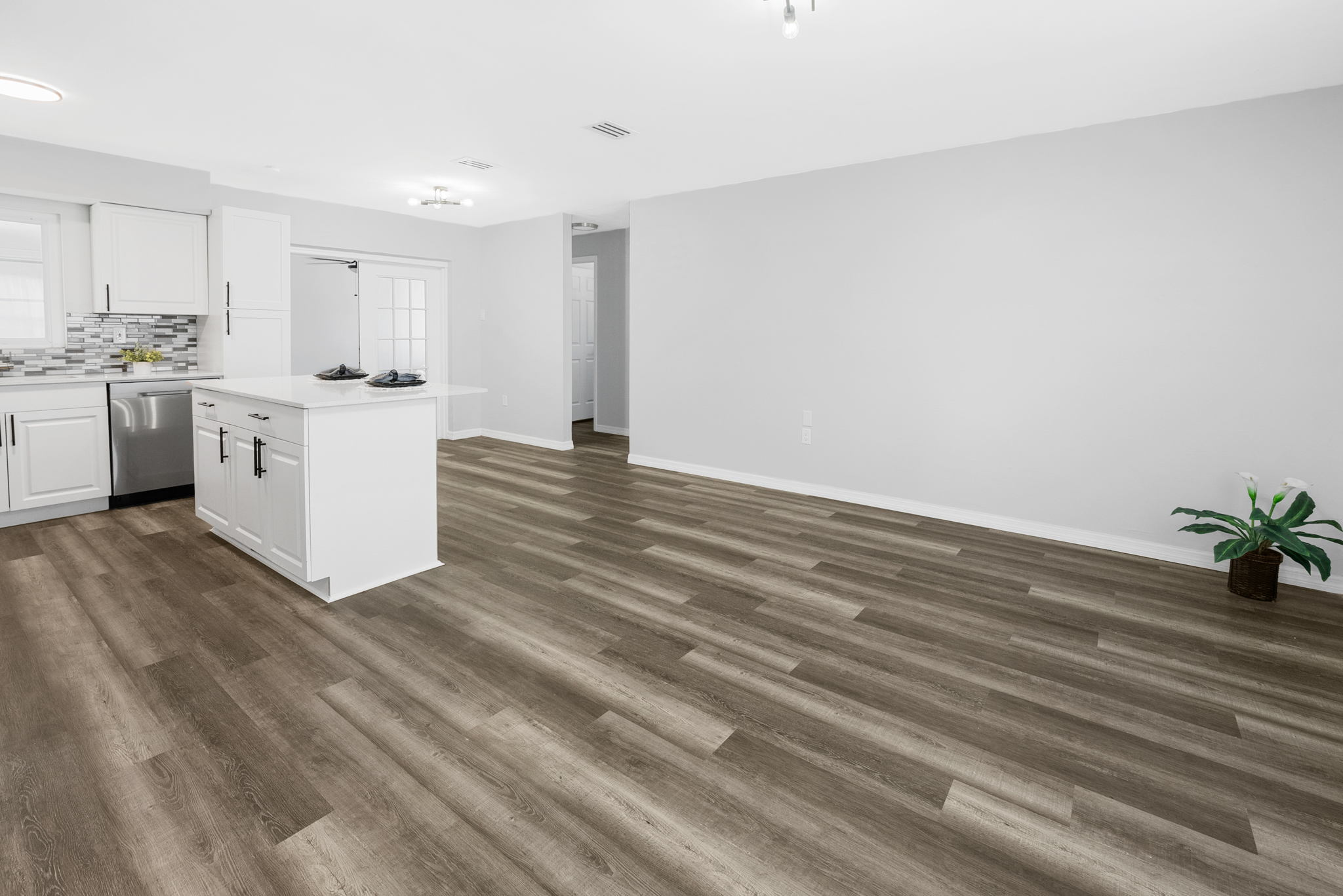 8504 Northcliffe Blvd, Spring Hill, FL 34606, USA Photo 2