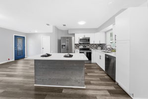 8504 Northcliffe Blvd, Spring Hill, FL 34606, USA Photo 4