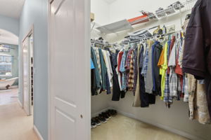 Primary Bedroom Closet