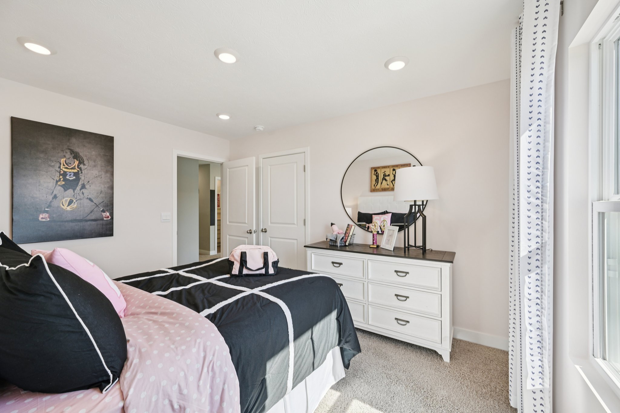 Hemingway Dr-S1303-025.jpg