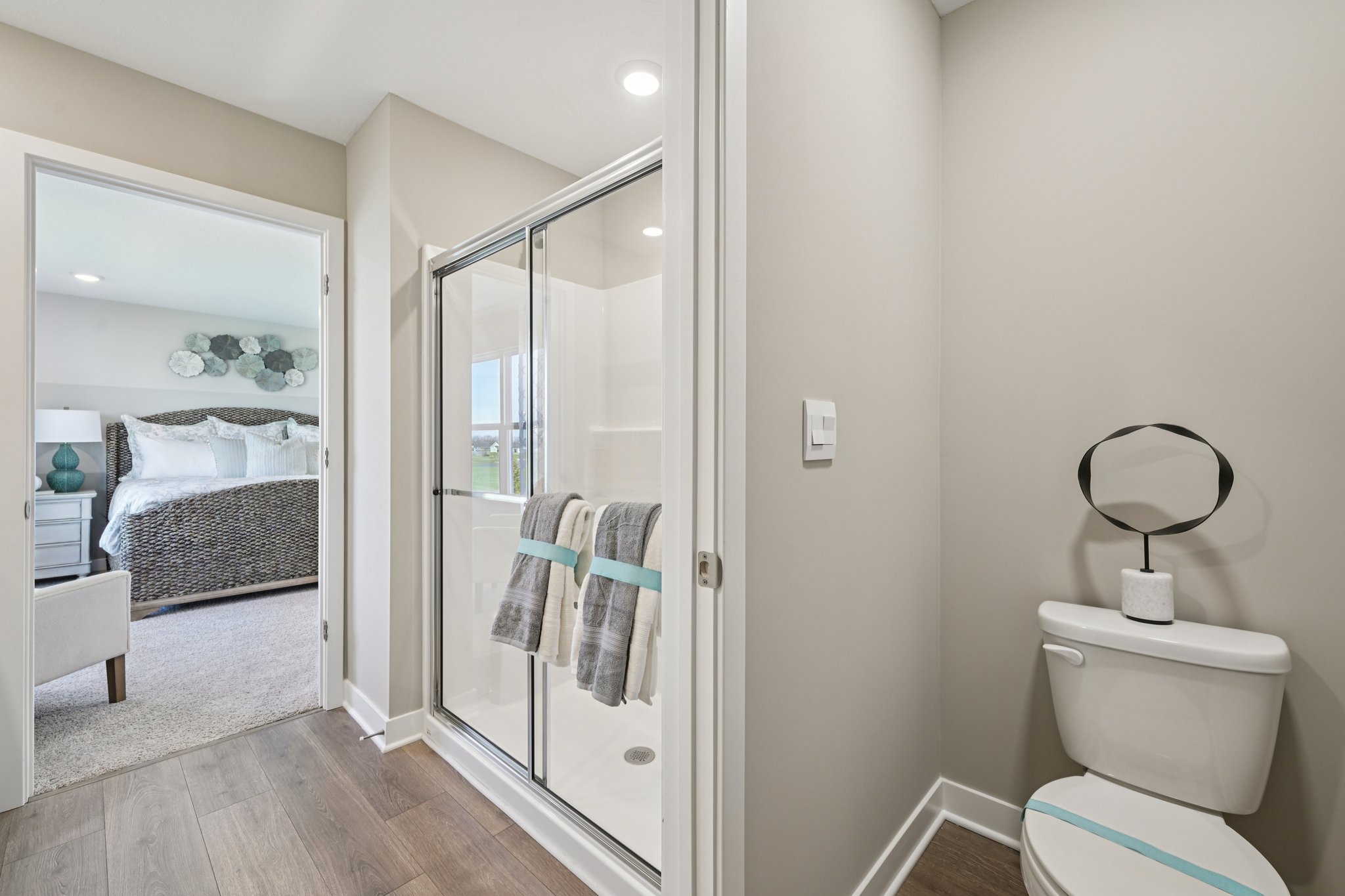 Hemingway Dr-S1303-035.jpg