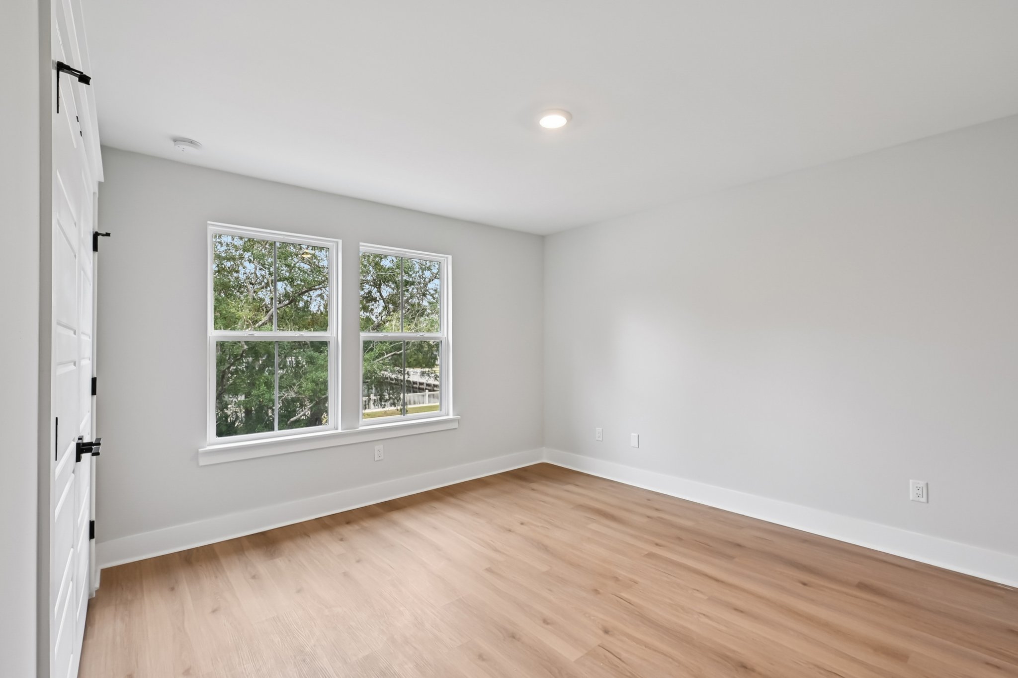 Southern Creek Blvd-S1301-028.jpg