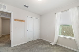  Photo 35