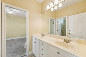 Jack and Jill Bath