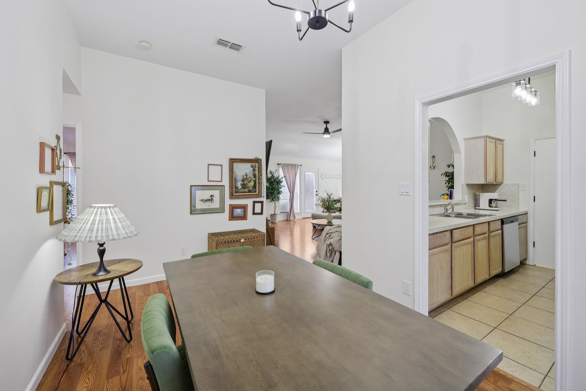 Arbor Hill Ct-S1610-011.jpg