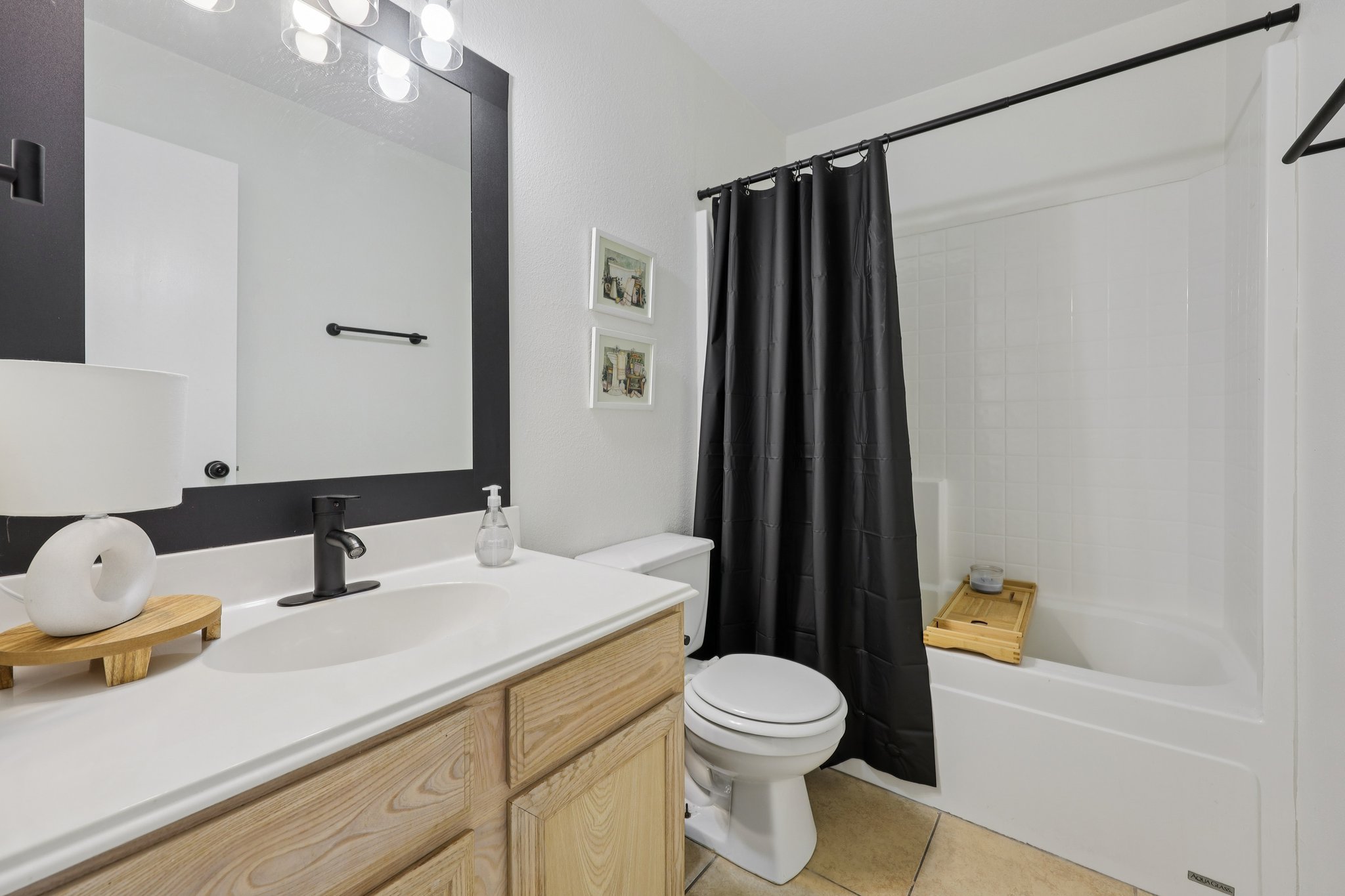 Arbor Hill Ct-S1610-019.jpg