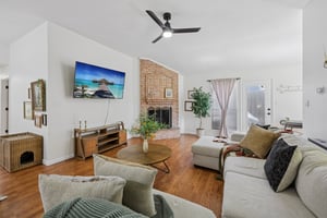 Arbor Hill Ct-S1610-007.jpg
