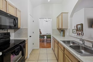 Arbor Hill Ct-S1610-017.jpg