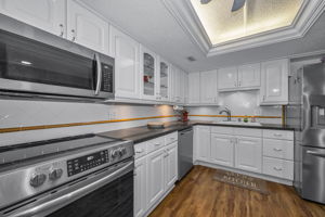 Kitchen 4