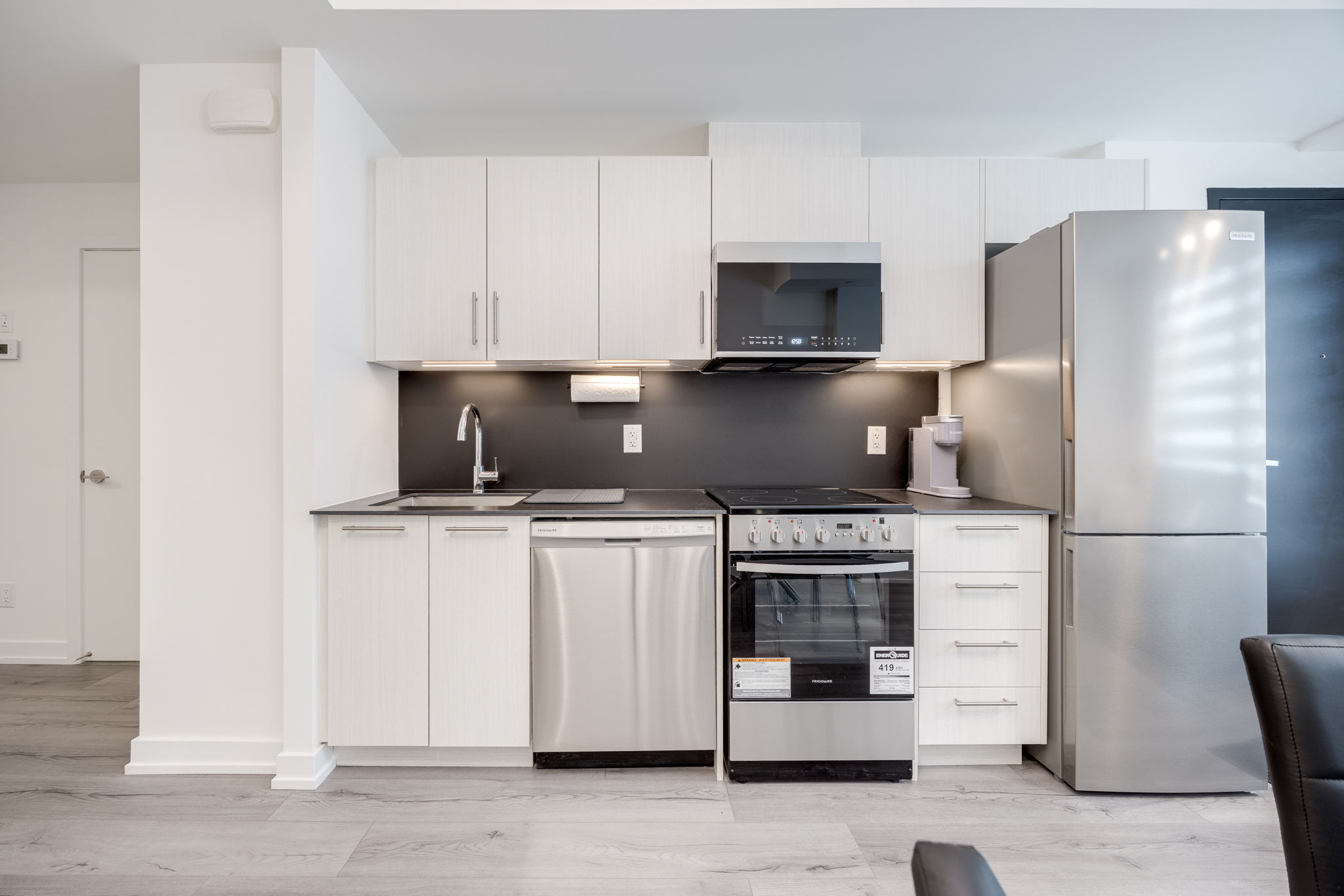 Toronto property showcase — delivered property photograph 3