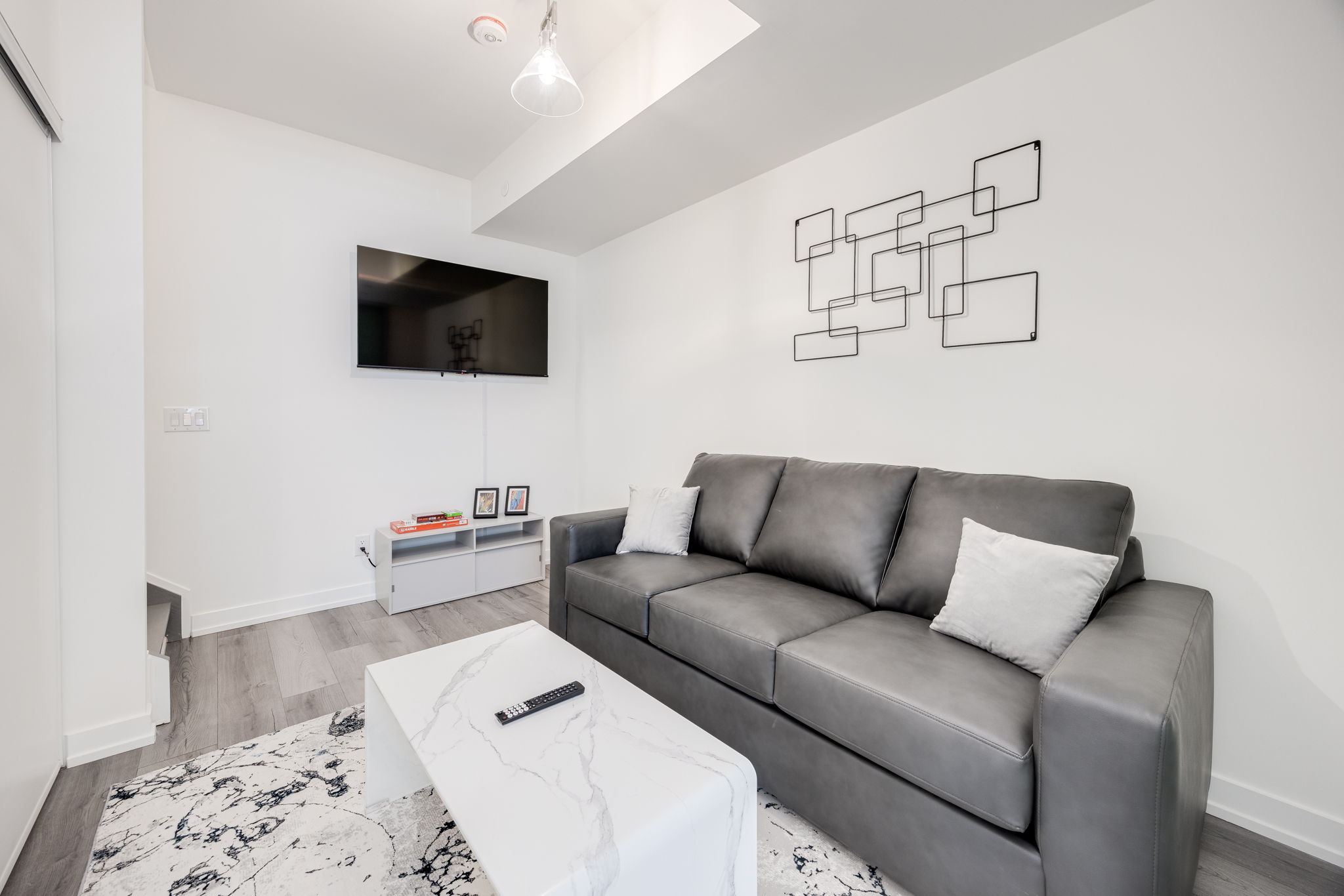 Toronto property showcase — delivered property photograph 9