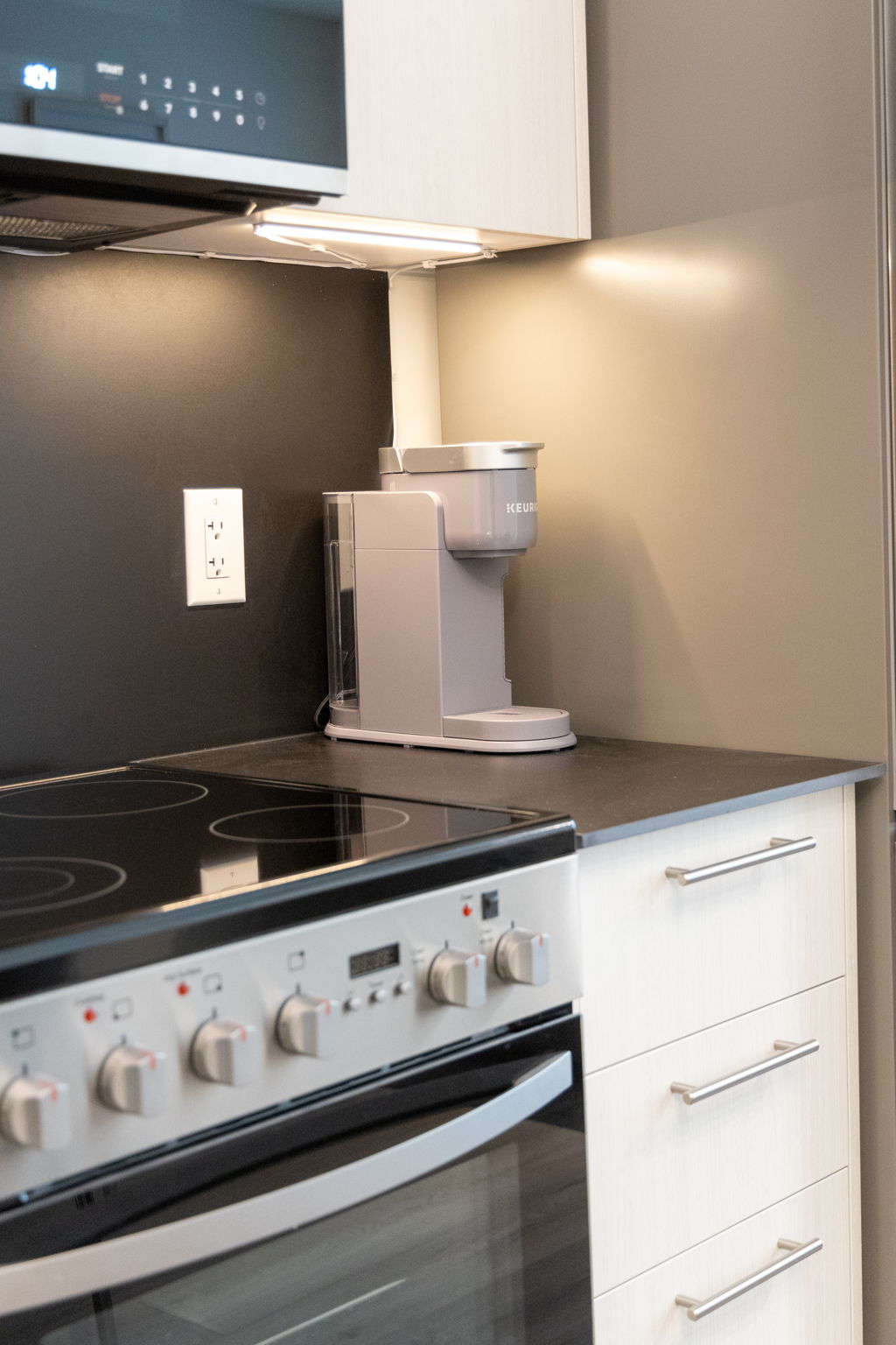 Toronto property showcase — delivered property photograph 17